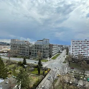 https://apartament-pomaranczowy.warsawhotelspoland.com